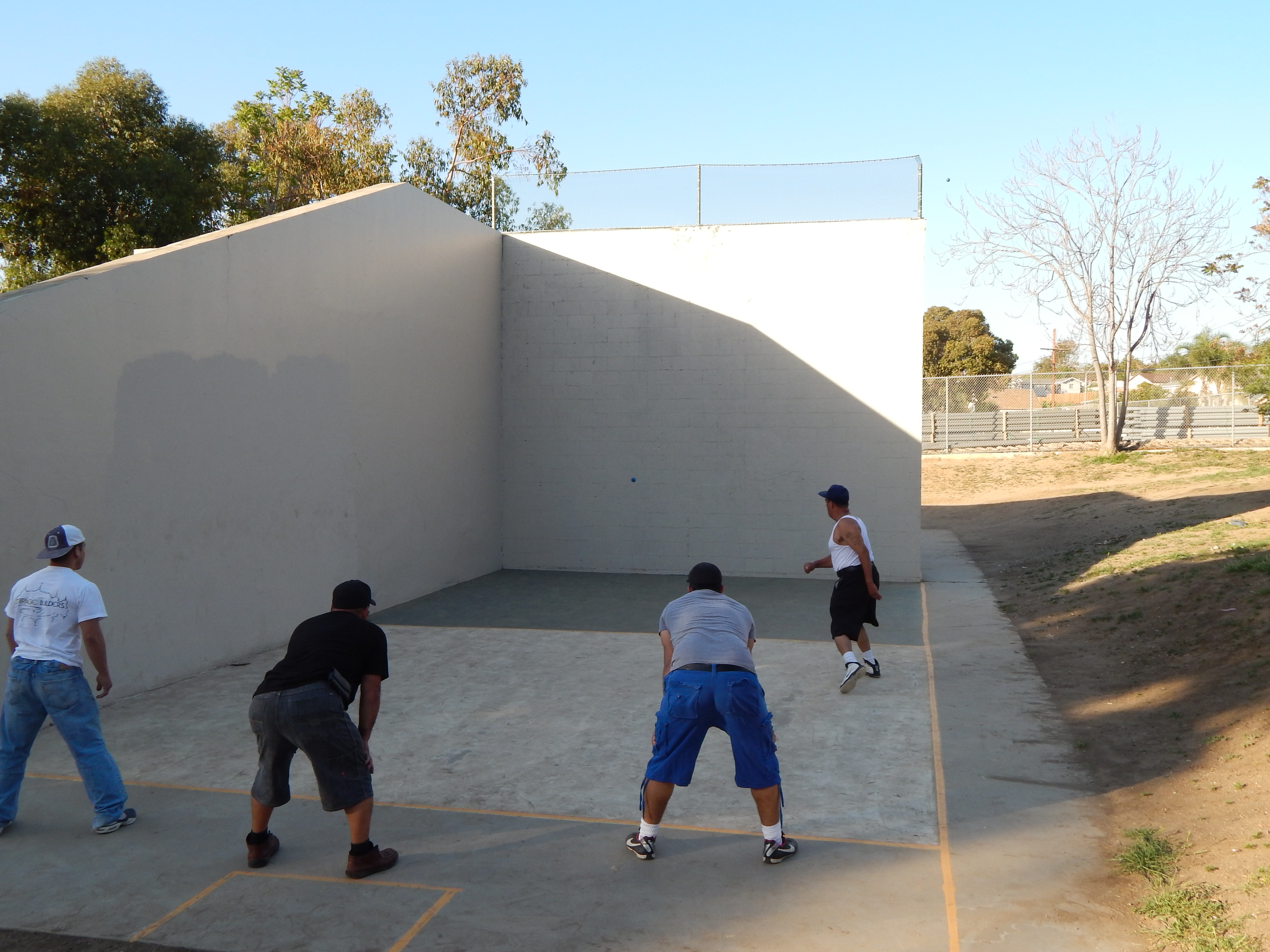 Handball Wall Near Me : American Handball Vs Racquetball Which One Is Your Favorite Sport - (e ...